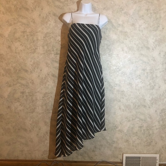 Jessica Howard Dresses & Skirts - Jessica Howard Crooked Hem Spaghetti Strap Dress